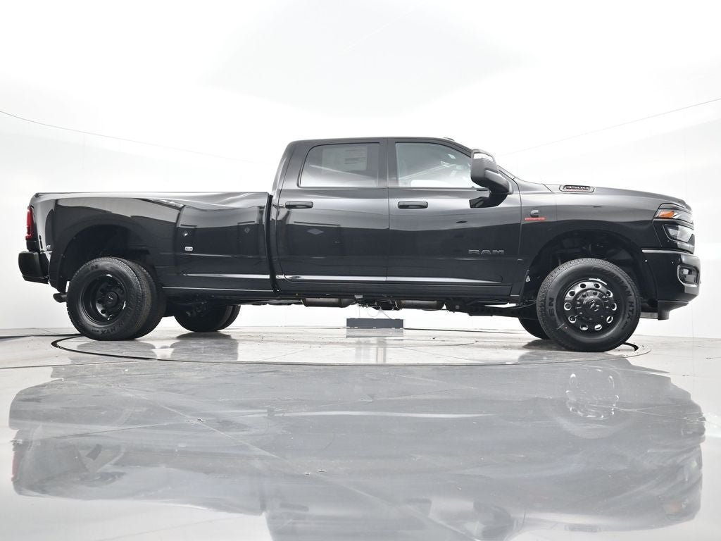 2026 RAM 3500 RAM 3500 BIG HORN CREW CAB 4X4 8' BOX