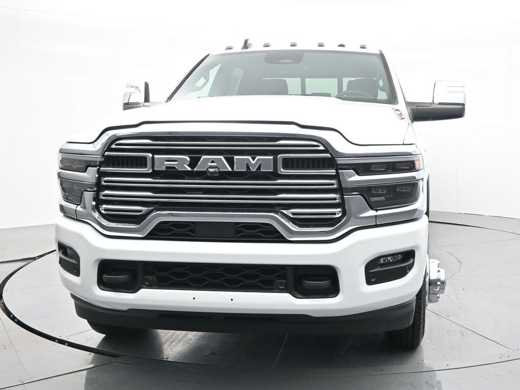 2026 RAM 3500 RAM 3500 LARAMIE CREW CAB 4X4 8' BOX