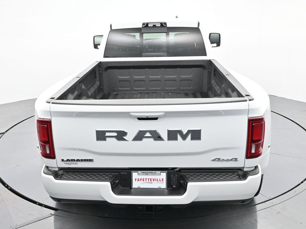 2026 RAM 3500 RAM 3500 LARAMIE CREW CAB 4X4 8' BOX
