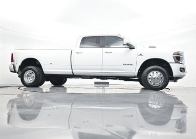 2026 RAM 3500 RAM 3500 LARAMIE CREW CAB 4X4 8' BOX