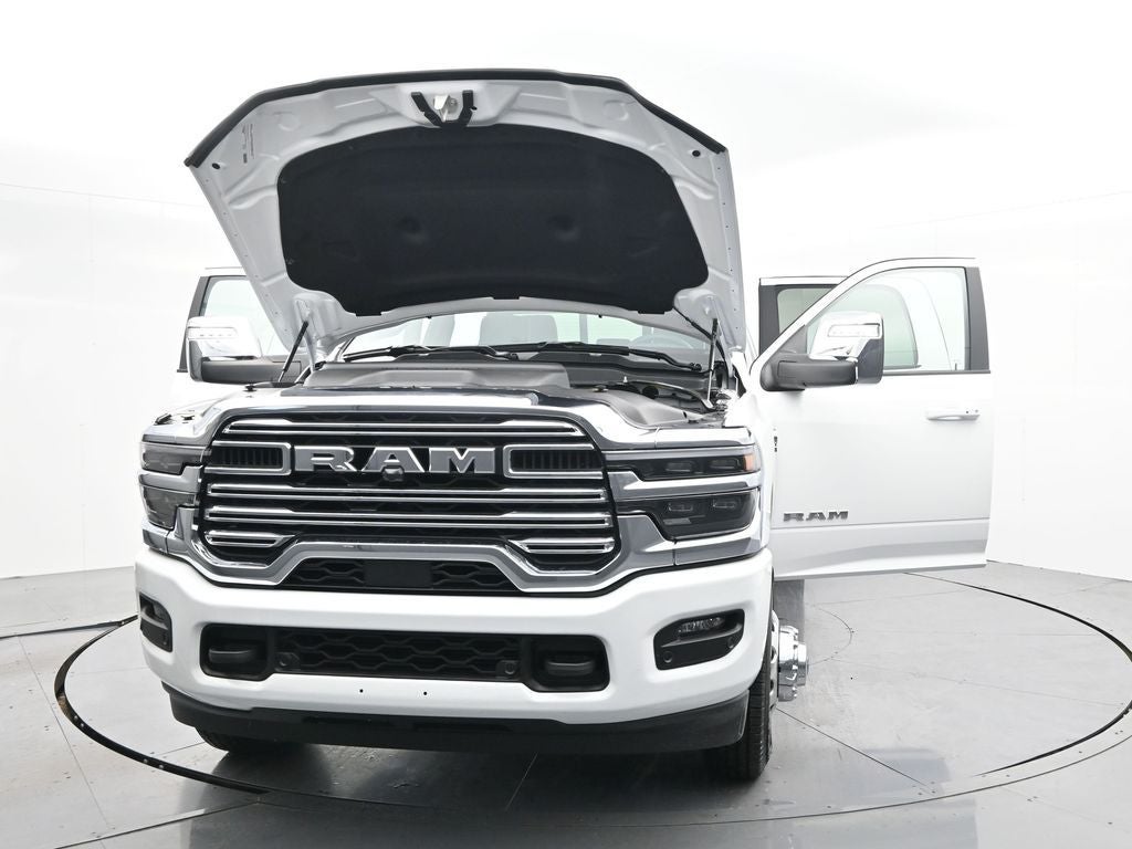 2026 RAM 3500 RAM 3500 LARAMIE CREW CAB 4X4 8' BOX
