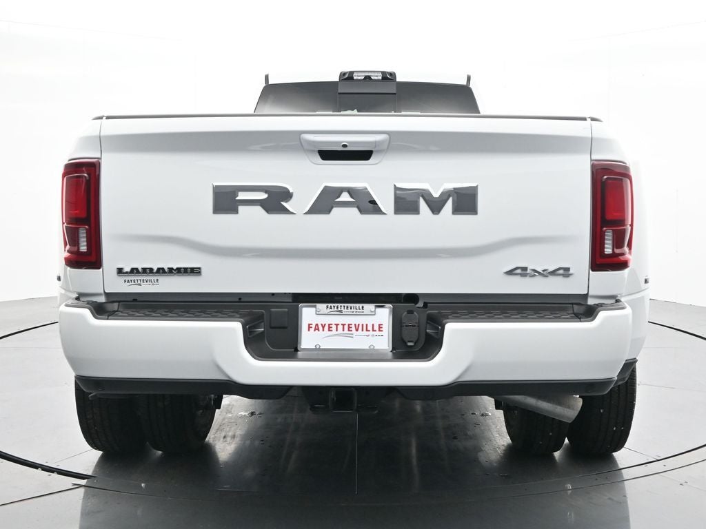 2026 RAM 3500 RAM 3500 LARAMIE CREW CAB 4X4 8' BOX