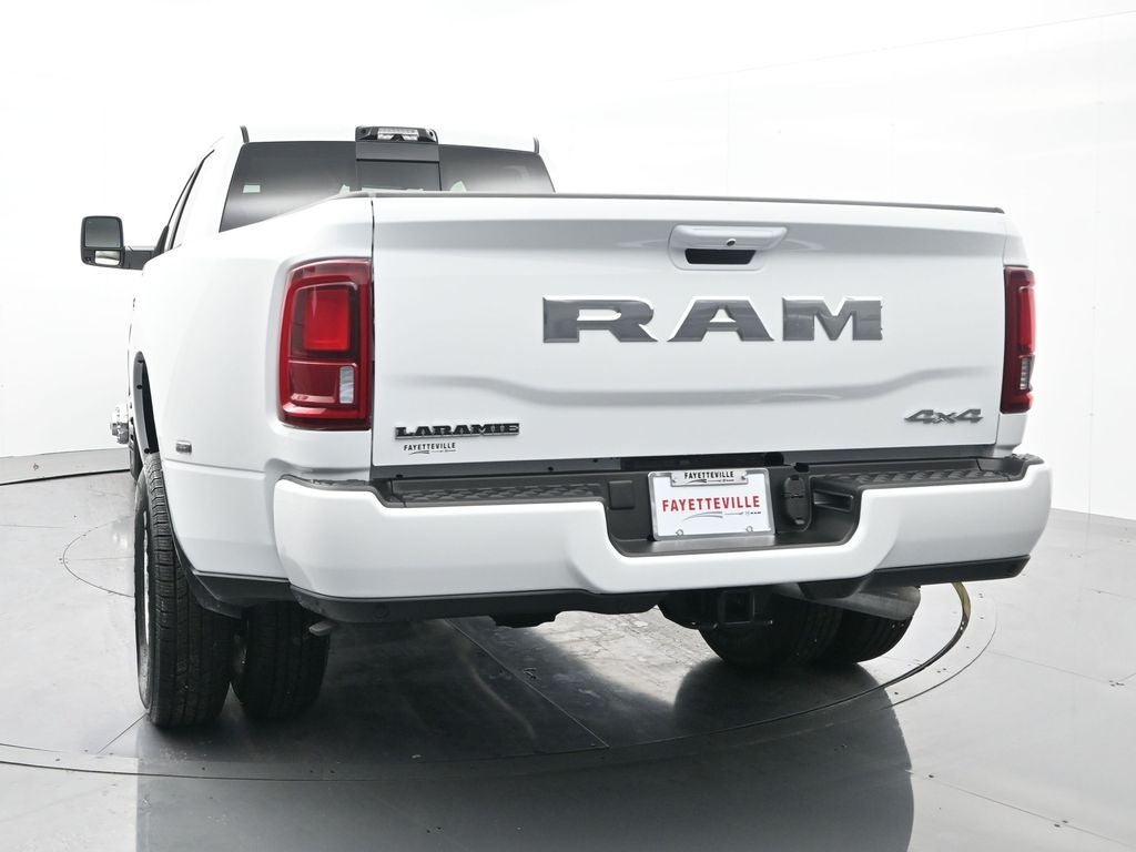 2026 RAM 3500 RAM 3500 LARAMIE CREW CAB 4X4 8' BOX