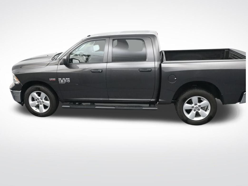 2023 RAM 1500 Classic Tradesman Crew Cab 4x4 5'7' Box