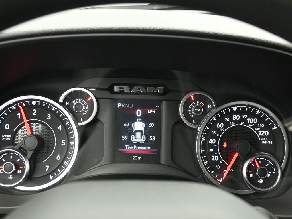 2026 RAM 2500 RAM 2500 TRADESMAN CREW CAB 4X4 6'4' BOX