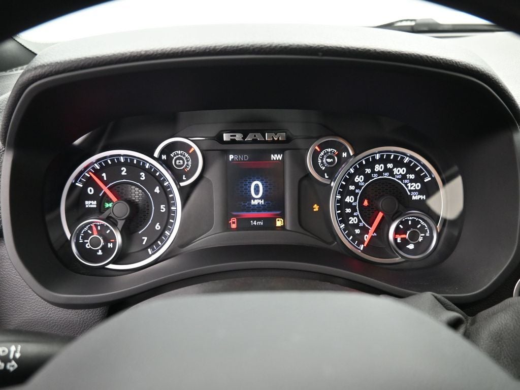 2026 RAM 2500 RAM 2500 BLACK EXPRESS CREW CAB 4X4 6'4' BOX