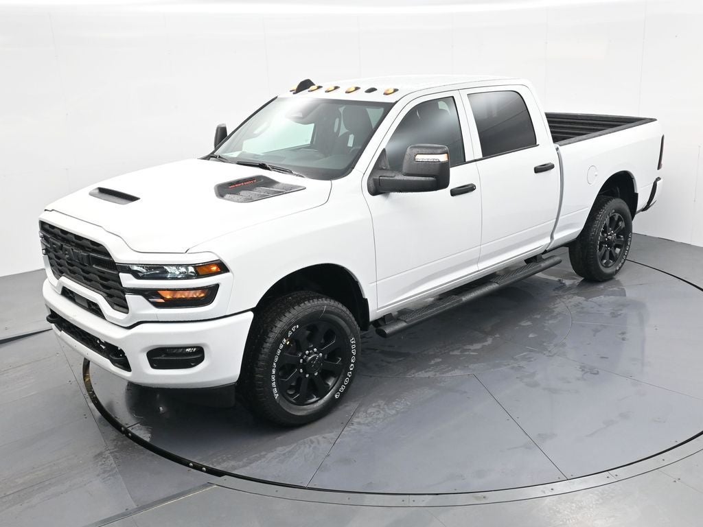 2026 RAM 2500 RAM 2500 BLACK EXPRESS CREW CAB 4X4 6'4' BOX