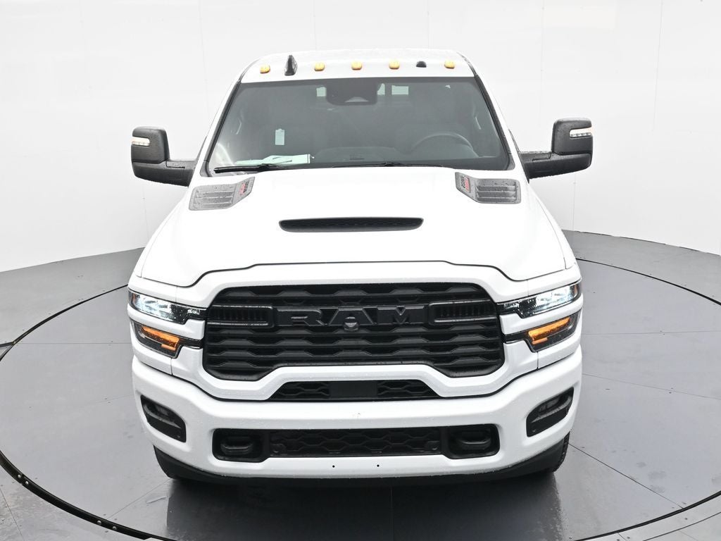 2026 RAM 2500 RAM 2500 BLACK EXPRESS CREW CAB 4X4 6'4' BOX