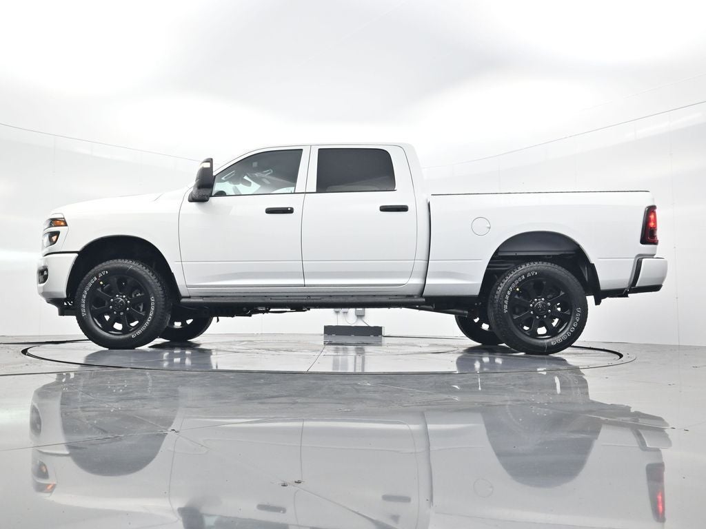 2026 RAM 2500 RAM 2500 BLACK EXPRESS CREW CAB 4X4 6'4' BOX