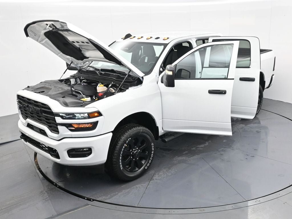 2026 RAM 2500 RAM 2500 BLACK EXPRESS CREW CAB 4X4 6'4' BOX