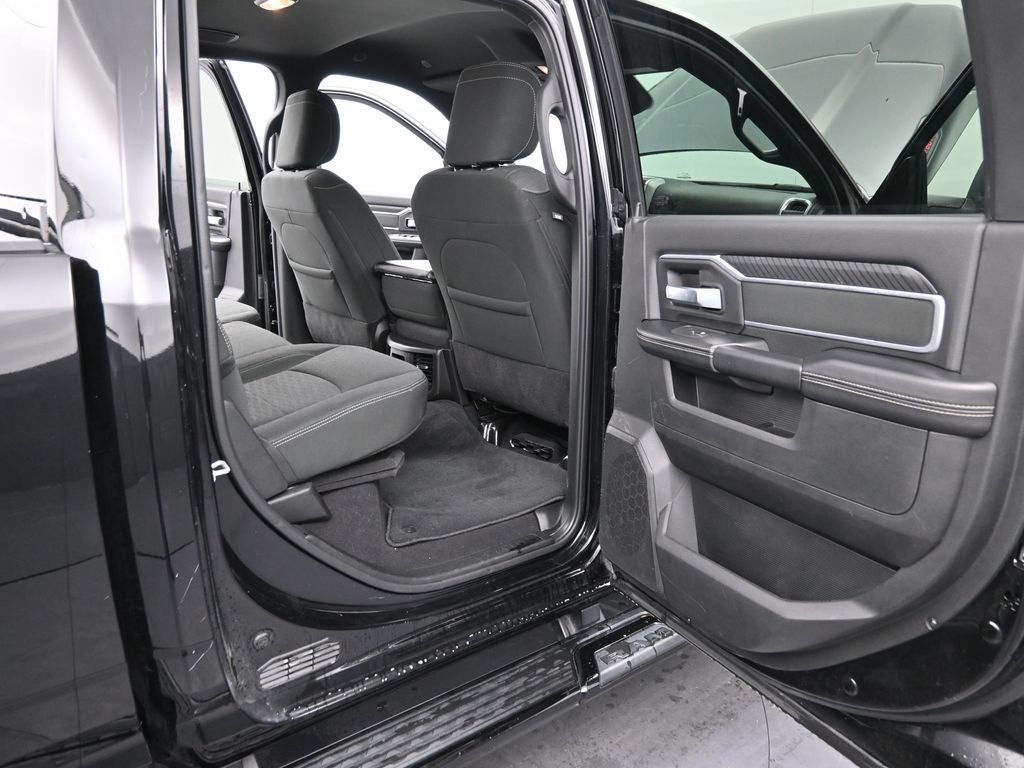 2025 RAM 2500 Big Horn Crew Cab 4x4 6'4' Box