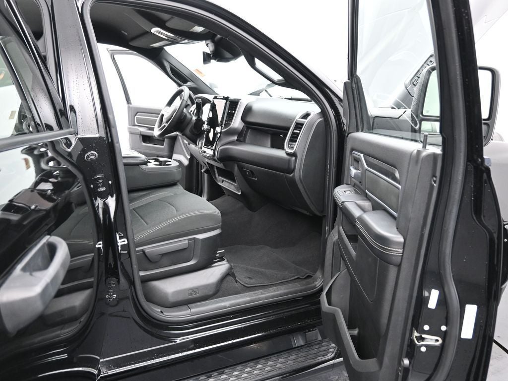 2025 RAM 2500 Big Horn Crew Cab 4x4 6'4' Box