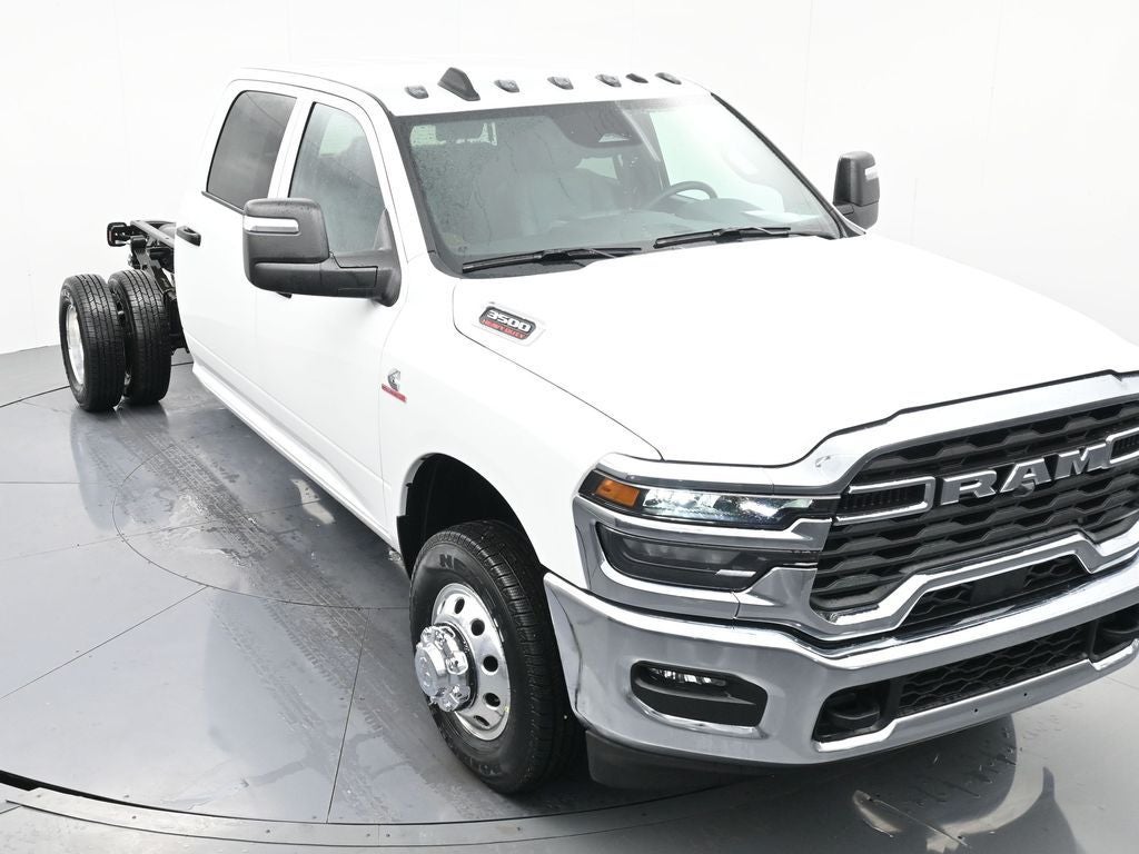 2026 RAM 3500 RAM 3500 TRADESMAN CREW CAB CHASSIS 4X4 60' CA