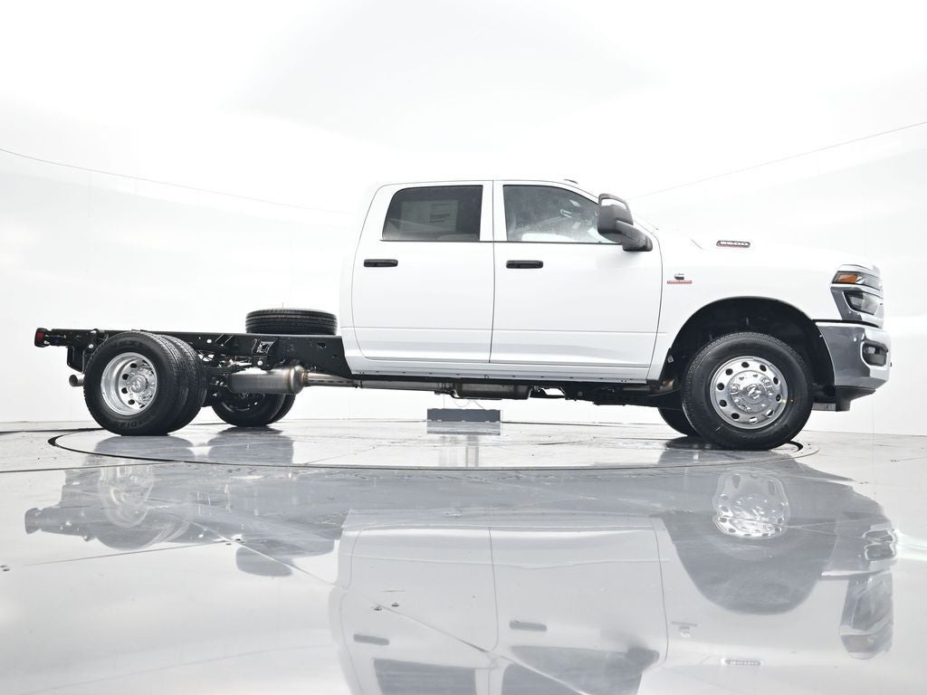 2026 RAM 3500 RAM 3500 TRADESMAN CREW CAB CHASSIS 4X4 60' CA