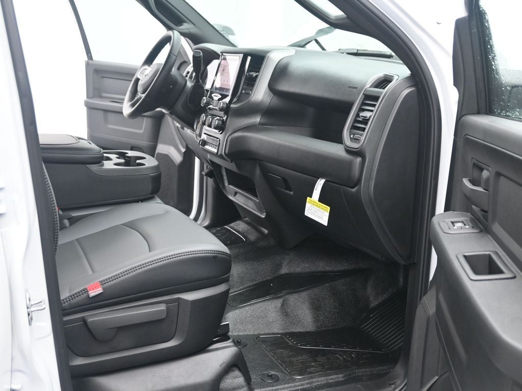 2026 RAM 3500 RAM 3500 TRADESMAN CREW CAB CHASSIS 4X4 60' CA