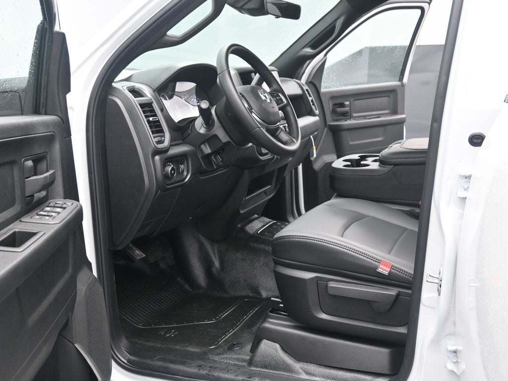 2026 RAM 3500 RAM 3500 TRADESMAN CREW CAB CHASSIS 4X4 60' CA