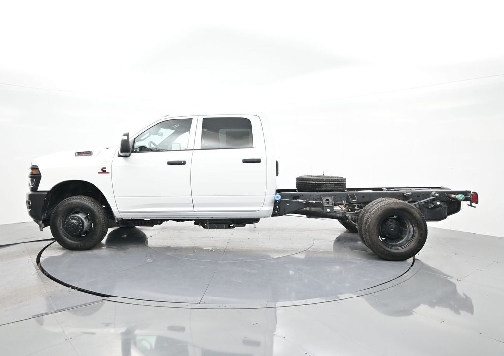 2026 RAM 3500 RAM 3500 TRADESMAN CREW CAB CHASSIS 4X4 60' CA