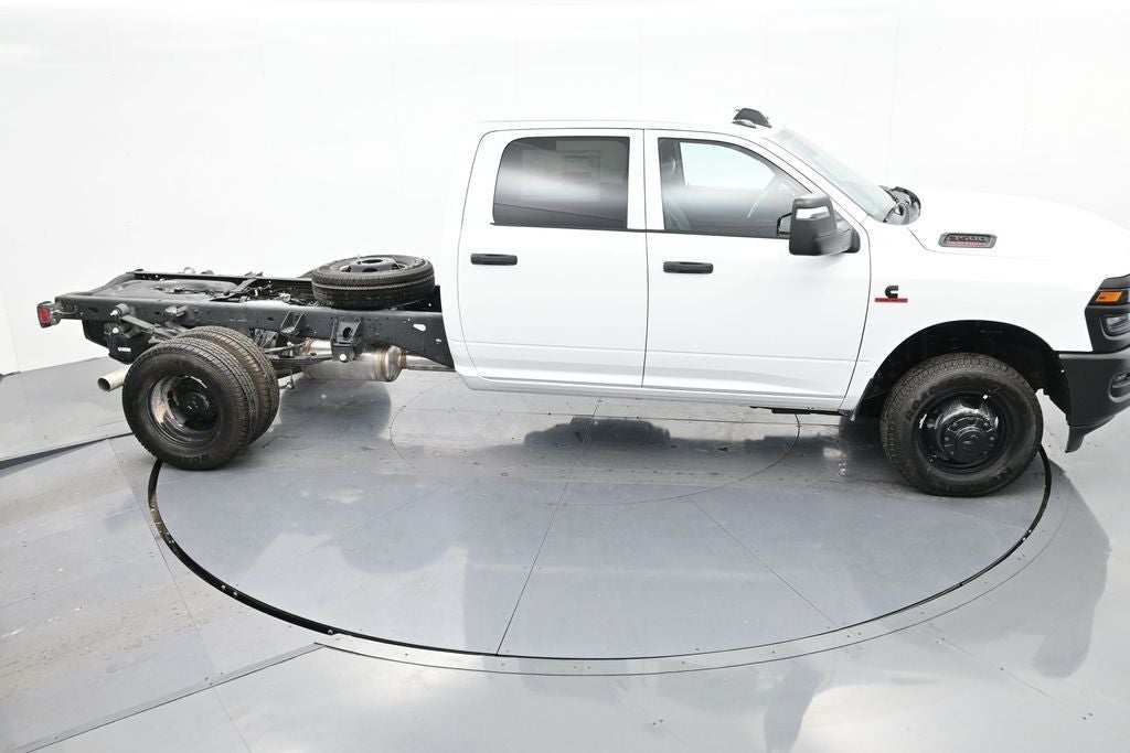 2026 RAM 3500 RAM 3500 TRADESMAN CREW CAB CHASSIS 4X4 60' CA