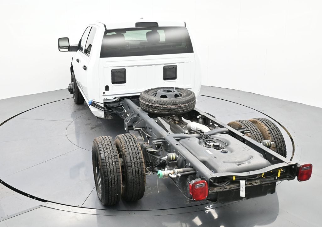 2026 RAM 3500 RAM 3500 TRADESMAN CREW CAB CHASSIS 4X4 60' CA