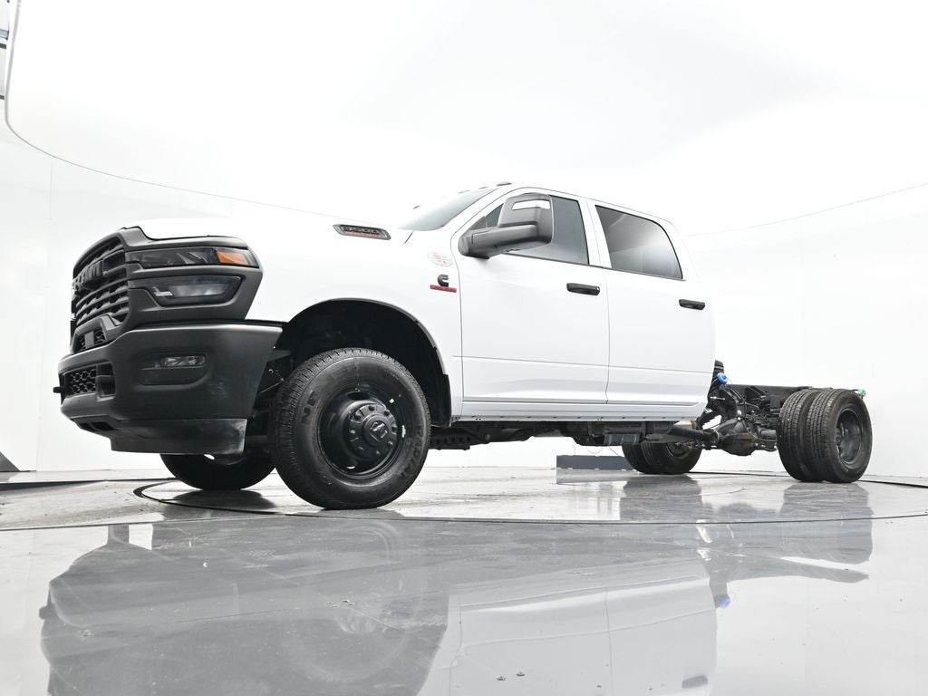 2026 RAM 3500 RAM 3500 TRADESMAN CREW CAB CHASSIS 4X4 60' CA
