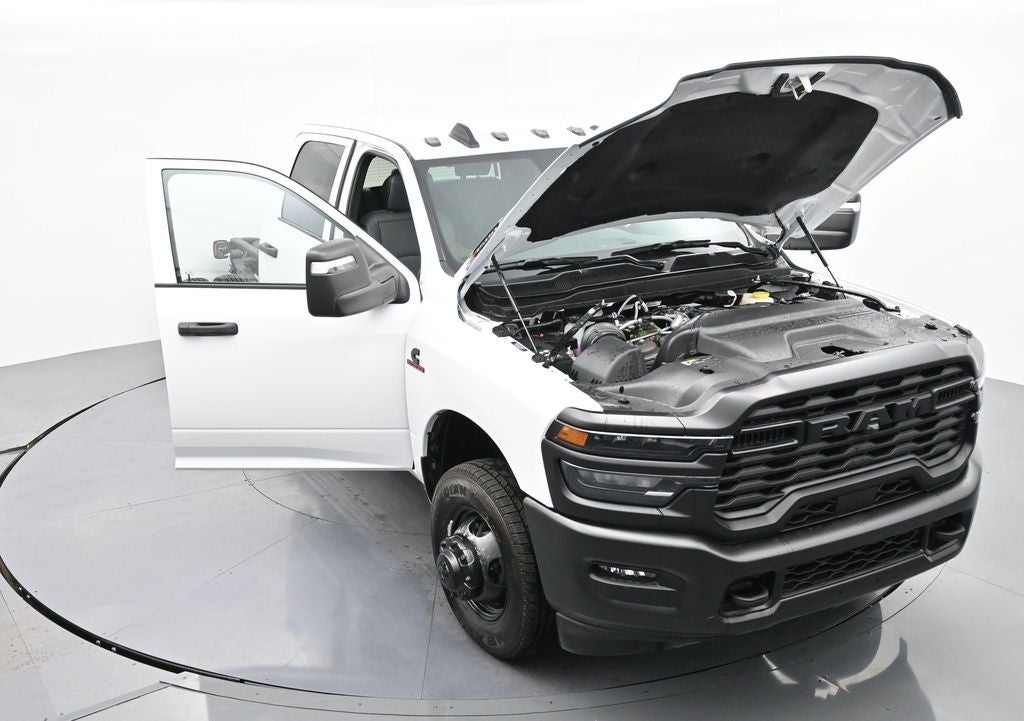 2026 RAM 3500 RAM 3500 TRADESMAN CREW CAB CHASSIS 4X4 60' CA