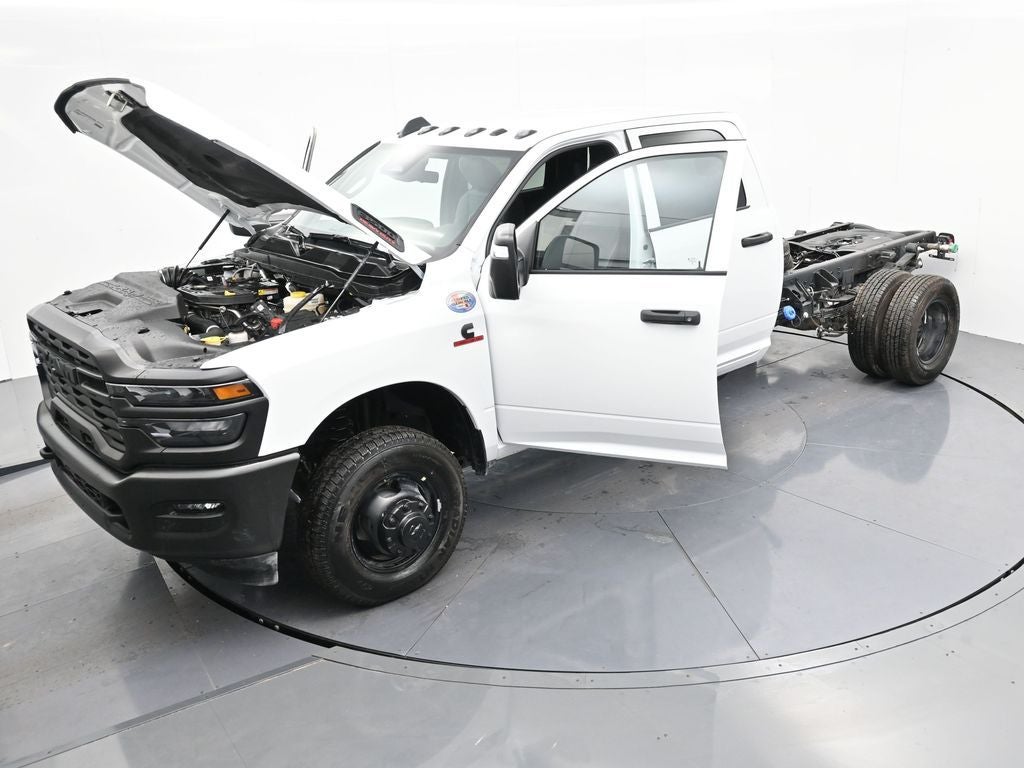 2026 RAM 3500 RAM 3500 TRADESMAN CREW CAB CHASSIS 4X4 60' CA
