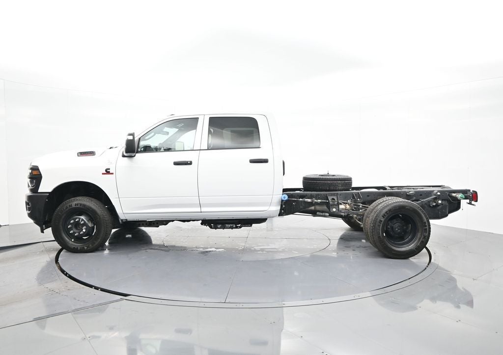 2026 RAM 3500 RAM 3500 TRADESMAN CREW CAB CHASSIS 4X4 60' CA