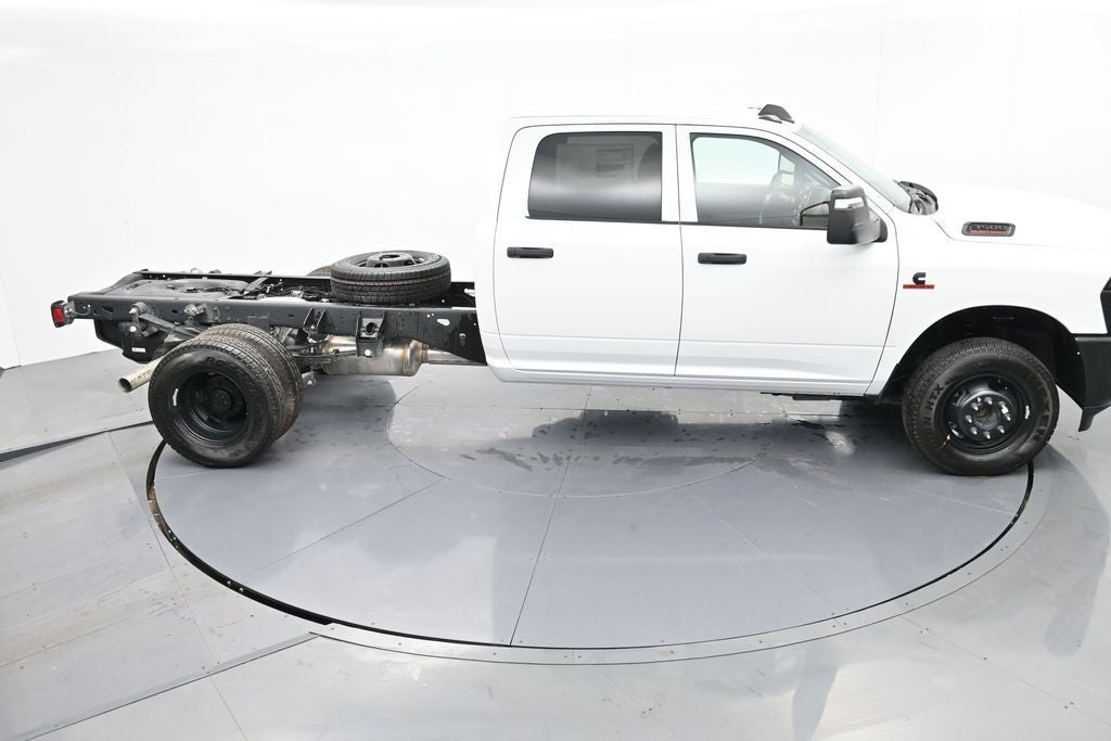 2026 RAM 3500 RAM 3500 TRADESMAN CREW CAB CHASSIS 4X4 60' CA