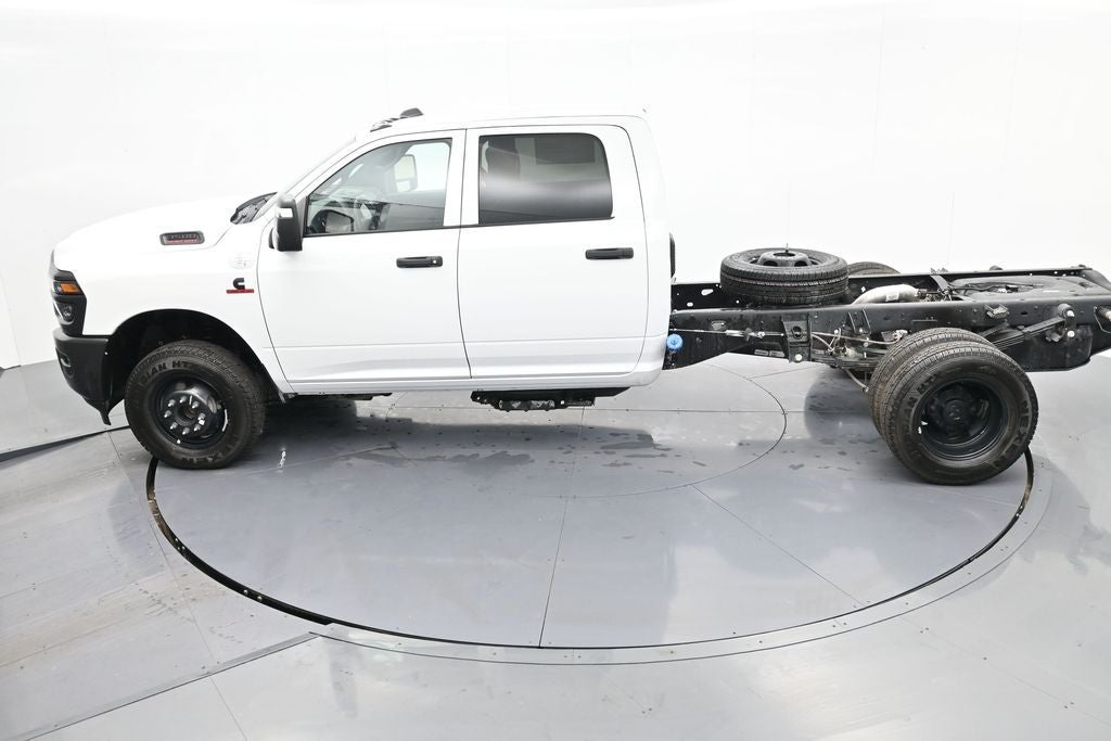 2026 RAM 3500 RAM 3500 TRADESMAN CREW CAB CHASSIS 4X4 60' CA