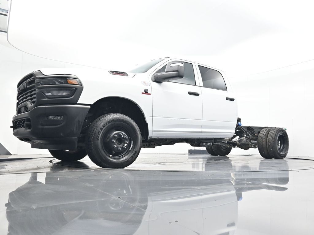 2026 RAM 3500 RAM 3500 TRADESMAN CREW CAB CHASSIS 4X4 60' CA