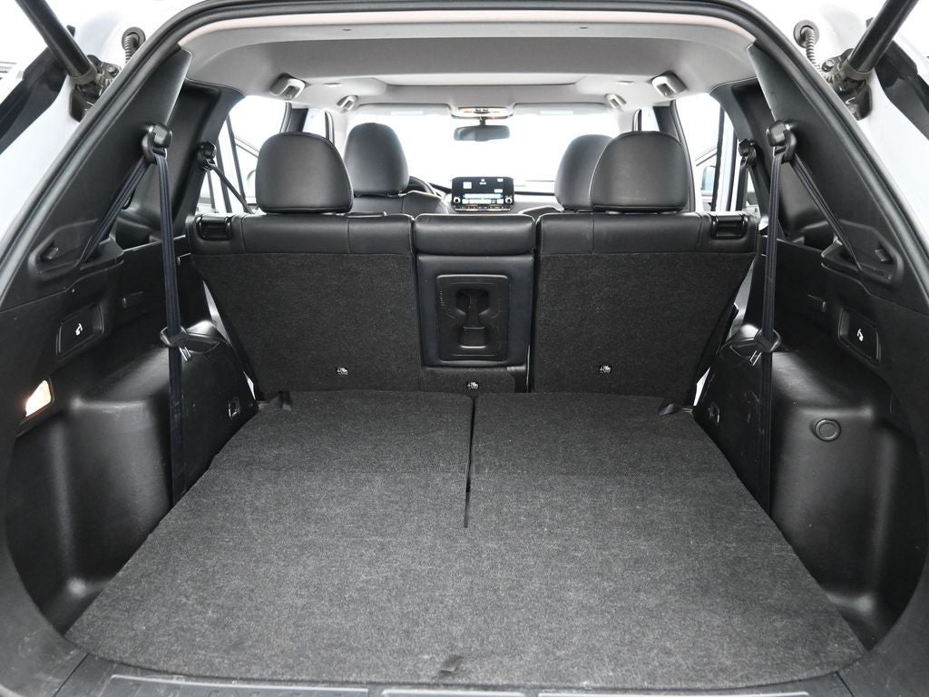 2024 Mitsubishi Outlander Base