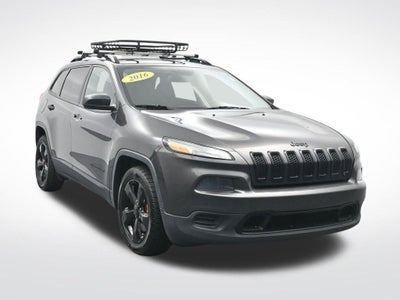 2016 Jeep Cherokee Altitude
