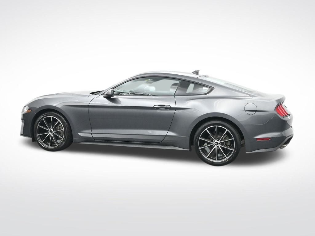 2021 Ford Mustang EcoBoost