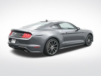 2021 Ford Mustang EcoBoost