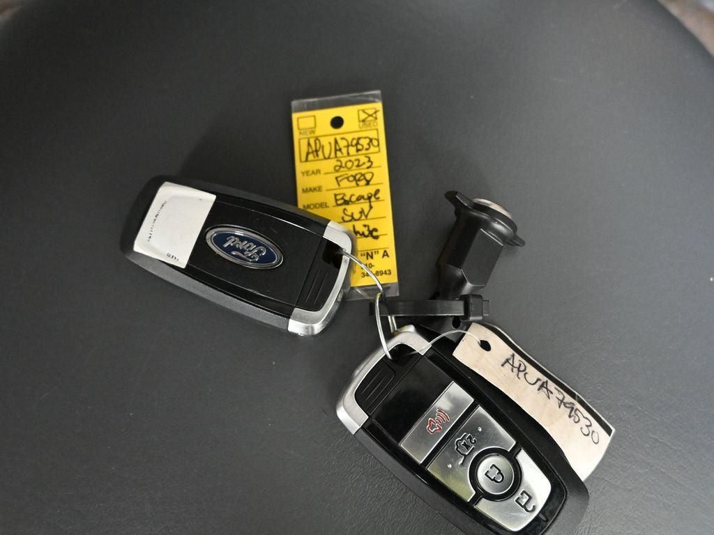 2023 Ford Escape Hybrid Active