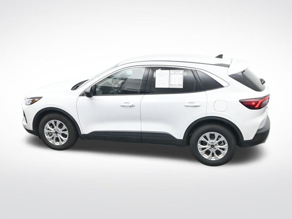 2023 Ford Escape Hybrid Active