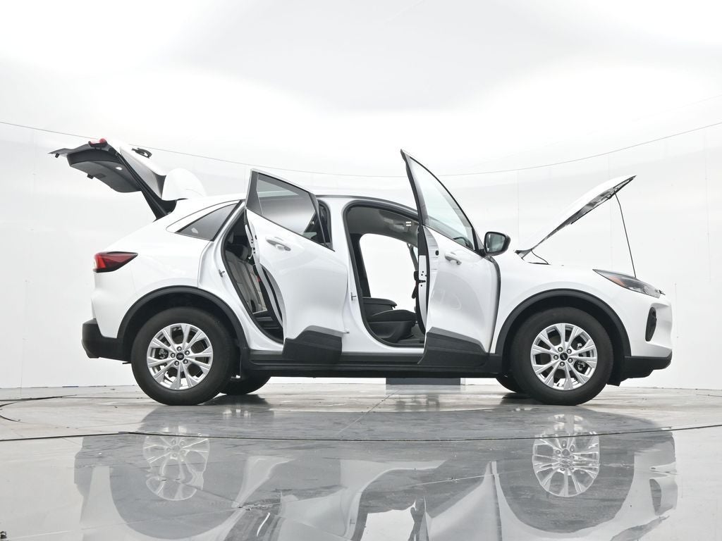 2023 Ford Escape Hybrid Active