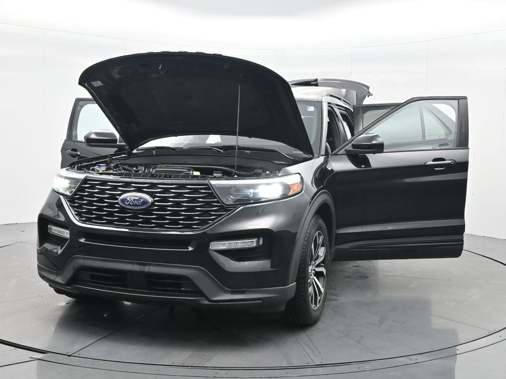 2023 Ford Explorer ST-Line