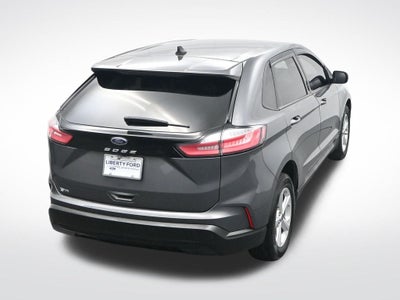 2021 Ford Edge SE