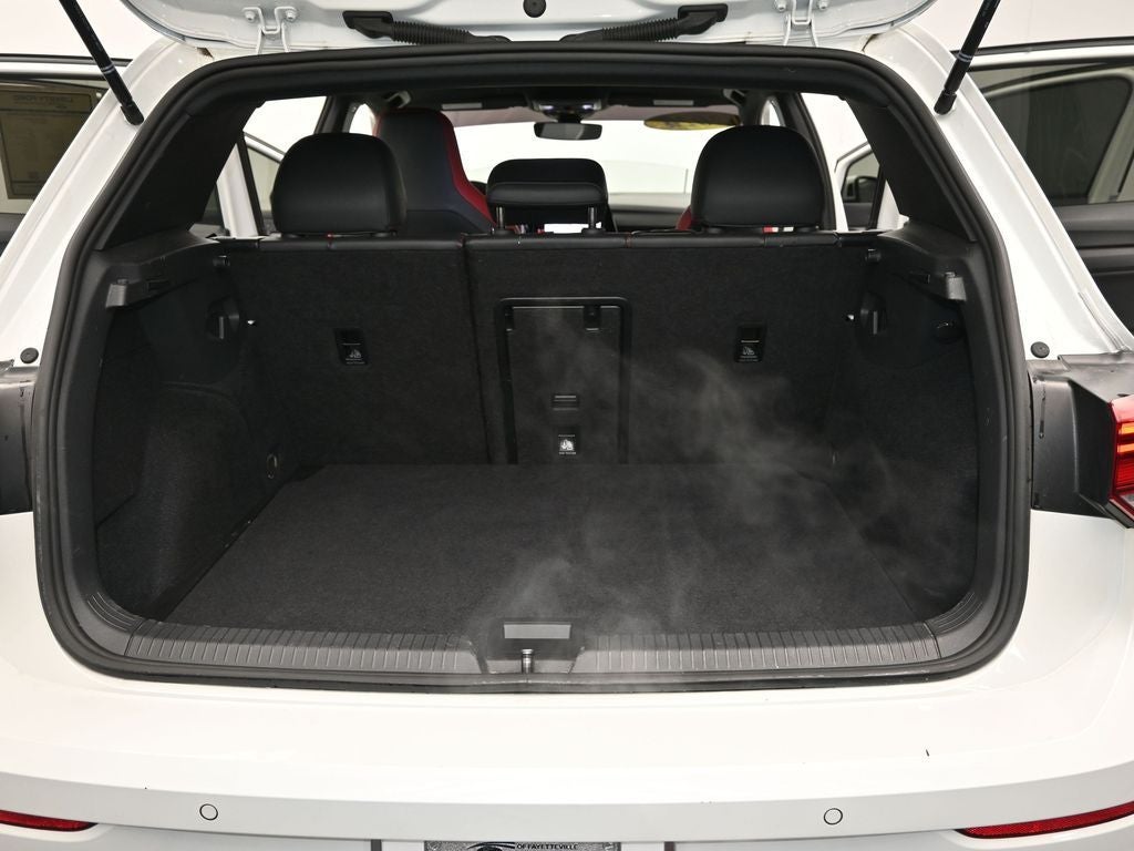 2023 Volkswagen Golf GTI Autobahn