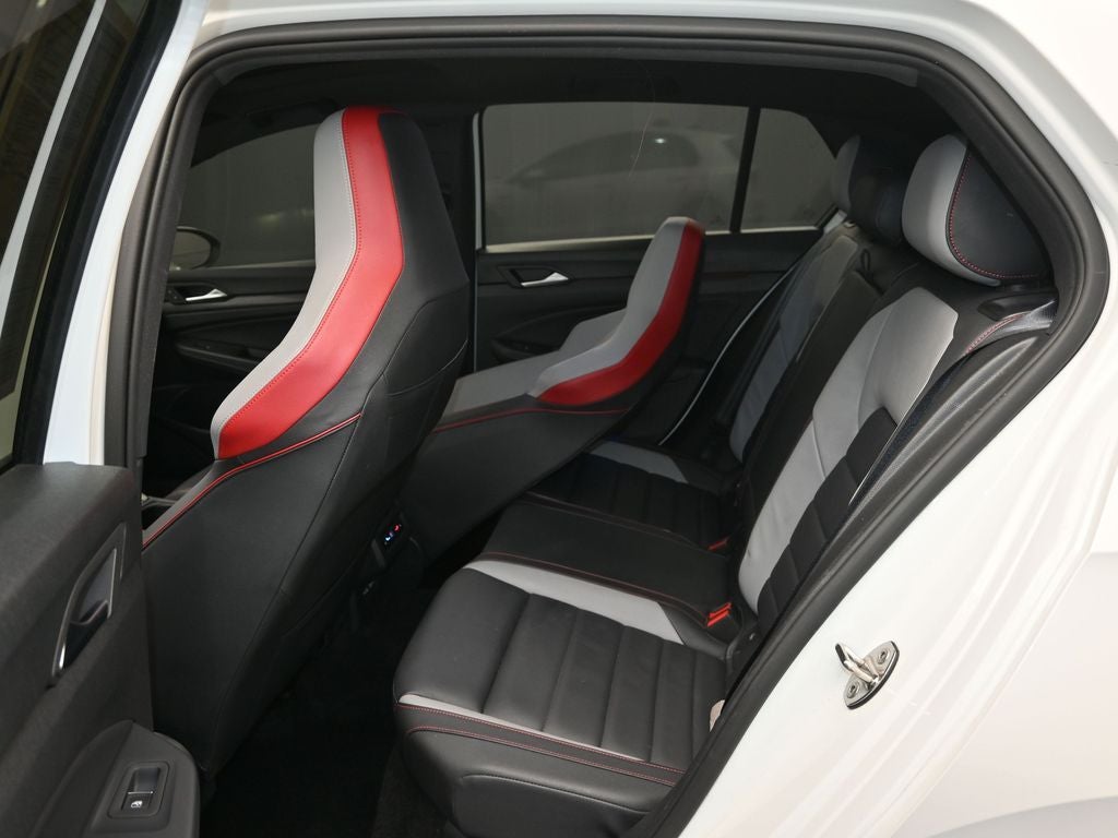 2023 Volkswagen Golf GTI Autobahn